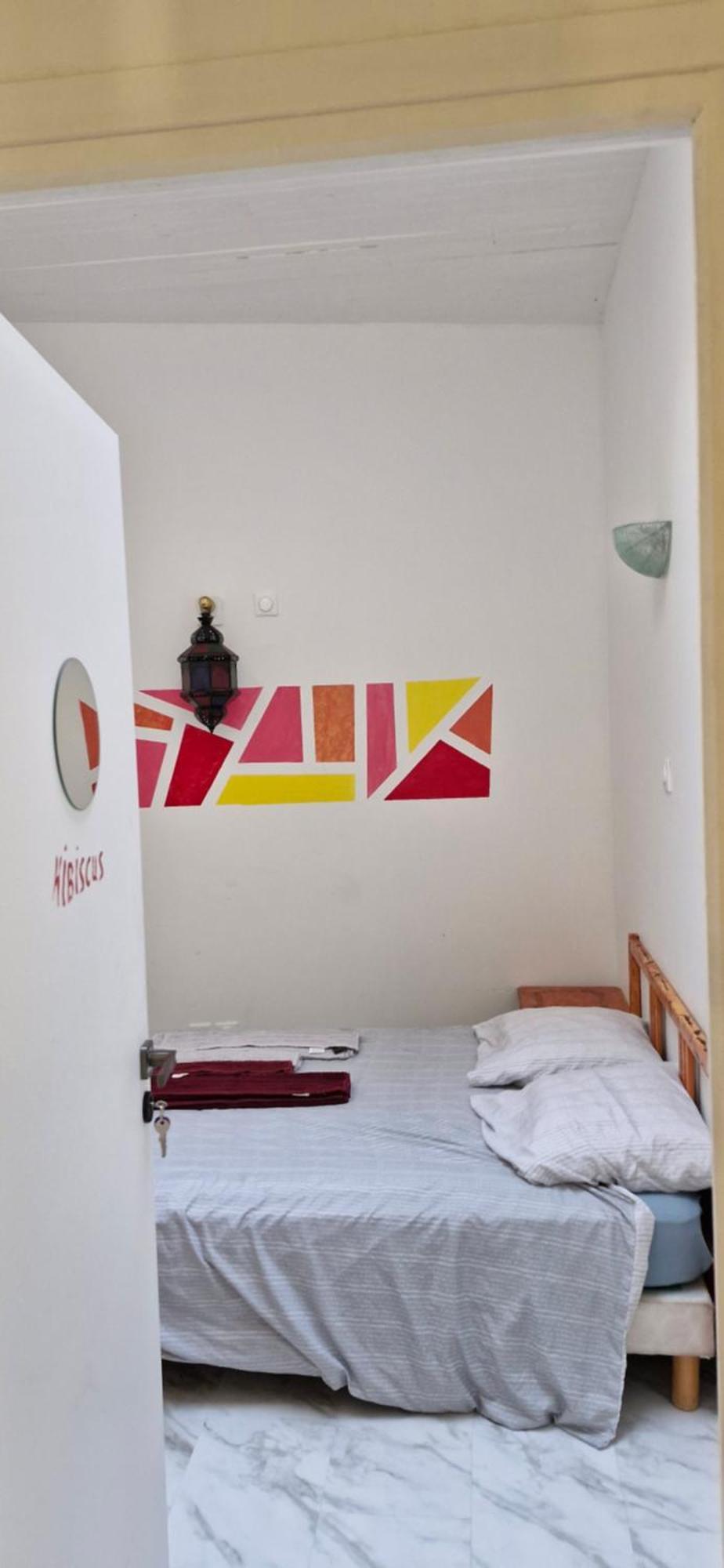 Bed And Breakfast Chez L'Habitant Marseille Room photo